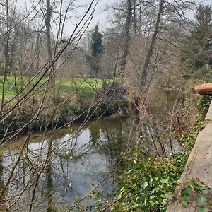 Les Berges Du Job Hébergement de vacances
